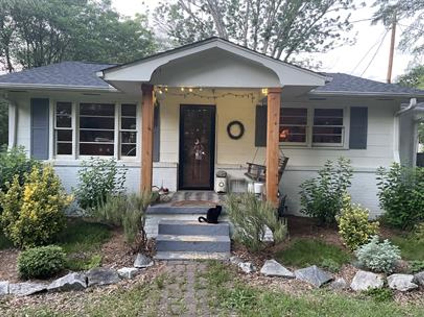 Travelers Rest House: 36 Tubbs Mountain Road