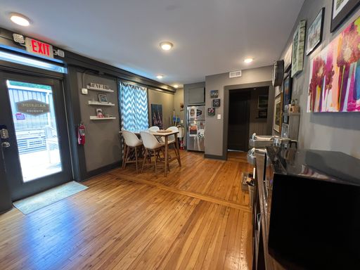 Listing photo thumbnail