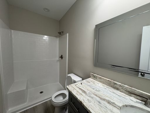 Listing photo thumbnail