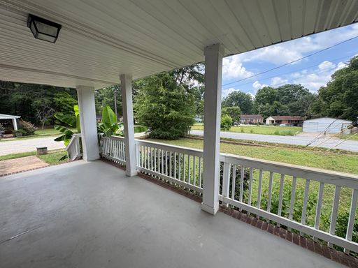 Listing photo thumbnail