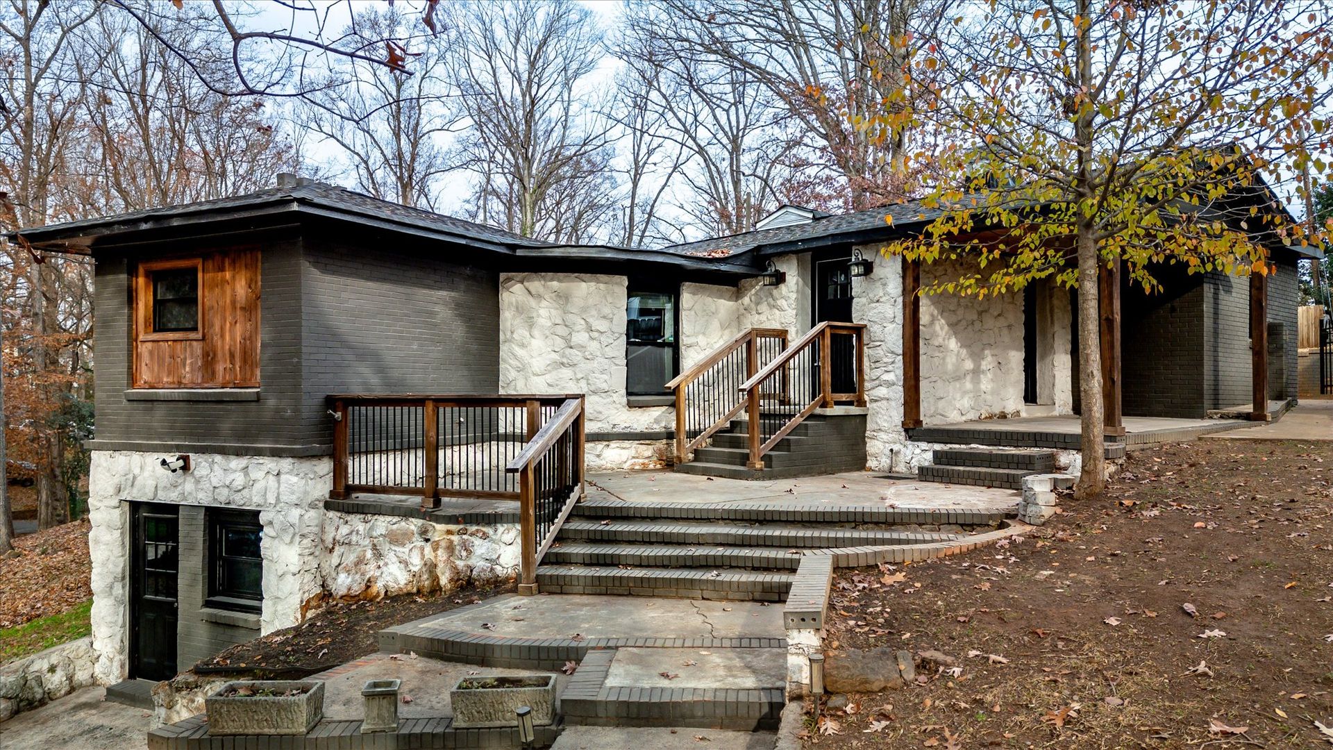 Greenville House: 19 Granada Drive