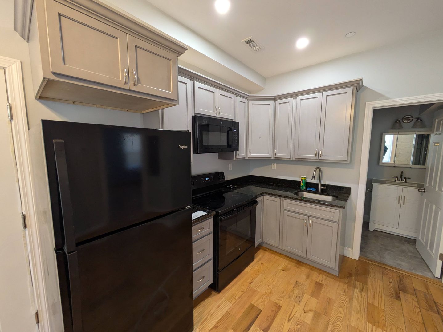 Ansonia Apartment: 36-88 Main St