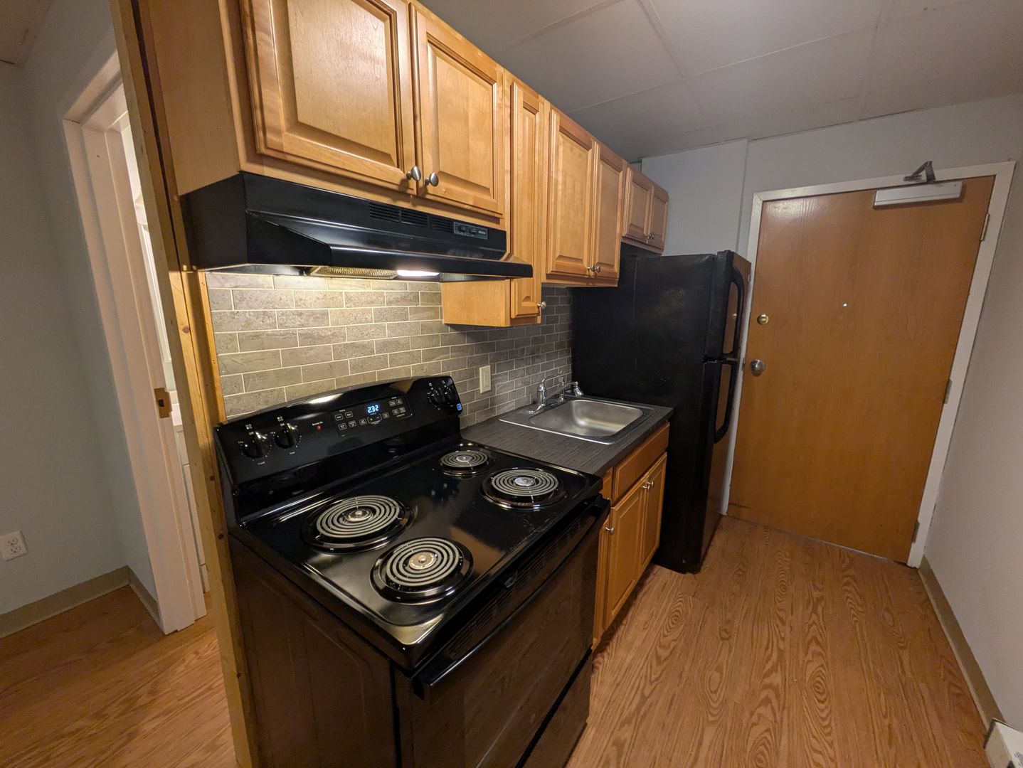 Ansonia Apartment: 15 West Main St