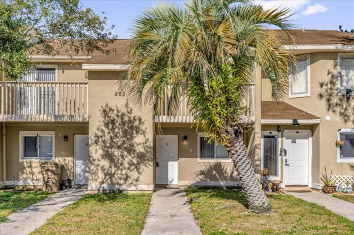 Charming 2BR in the Heart of Kissimmee!!! – photo 1
