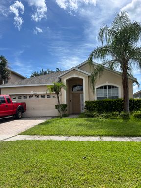 Beautiful Single Story Home Now Available for Lease – photo 1