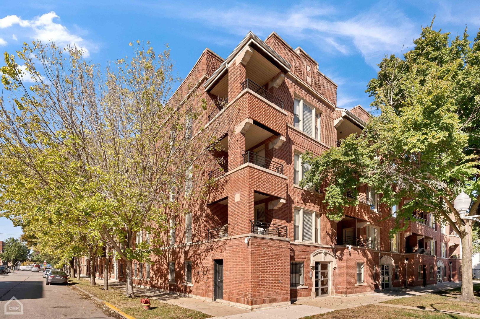 Chicago Apartment: 4348-58 Prairie Ave & 218-24 44th St