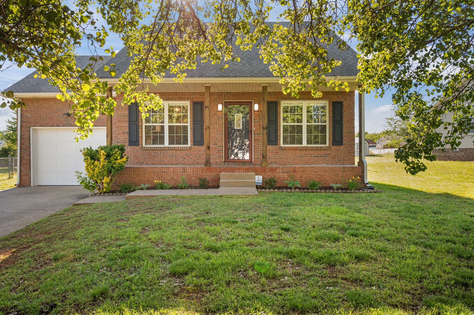 Clarksville House: 3726 Heather Drive