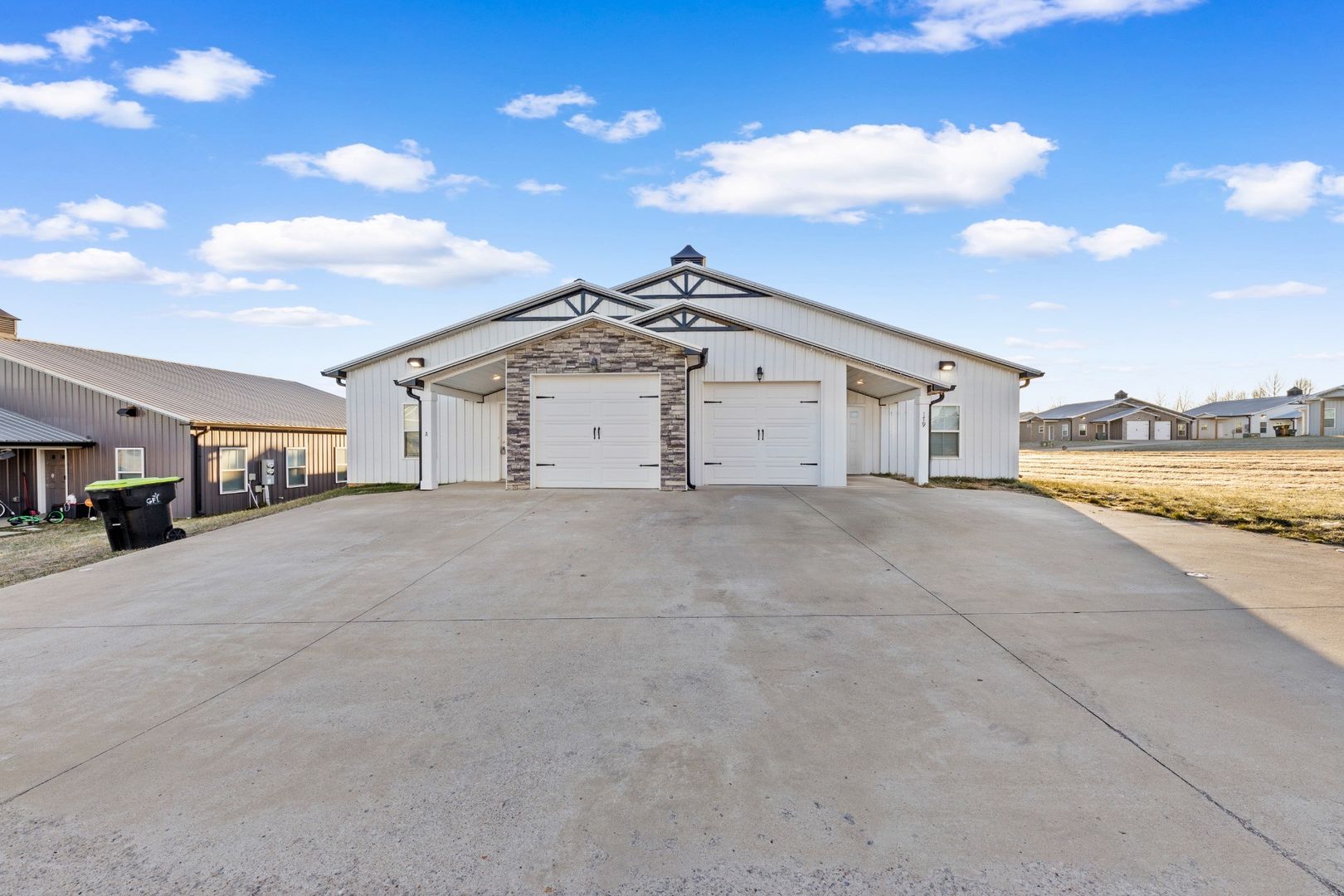 Clarksville Apartment: Bainbridge Drive