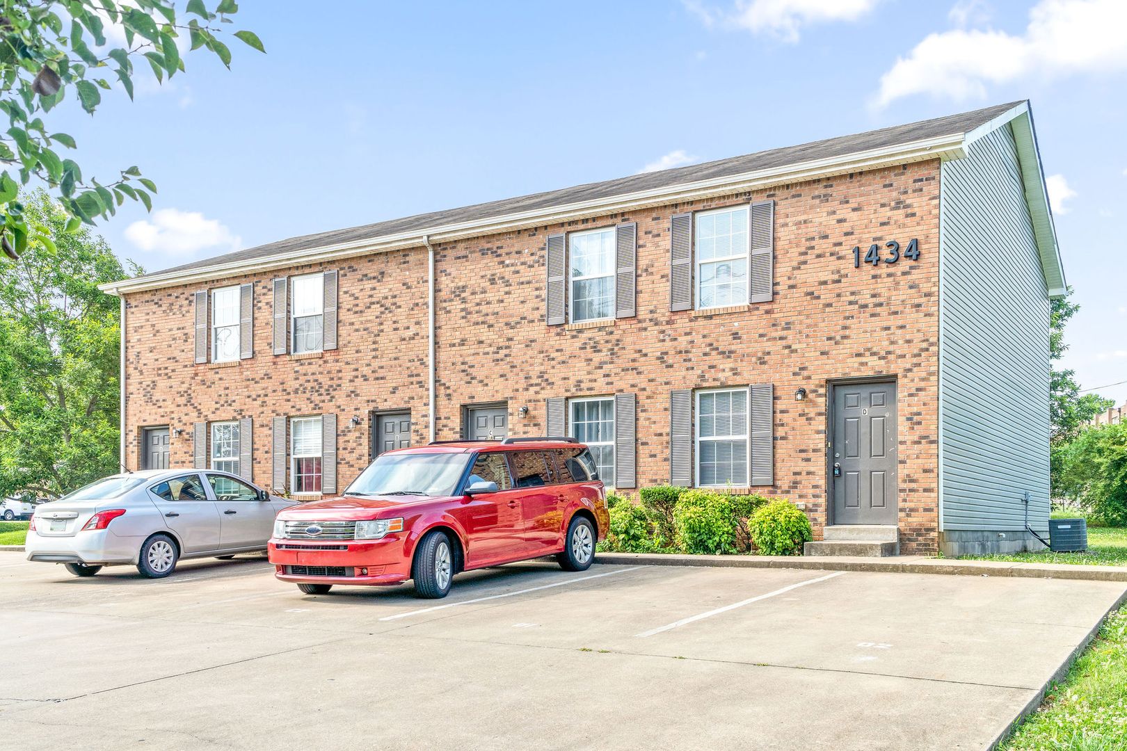 Clarksville Apartment: 1434 Paradise Hill Road