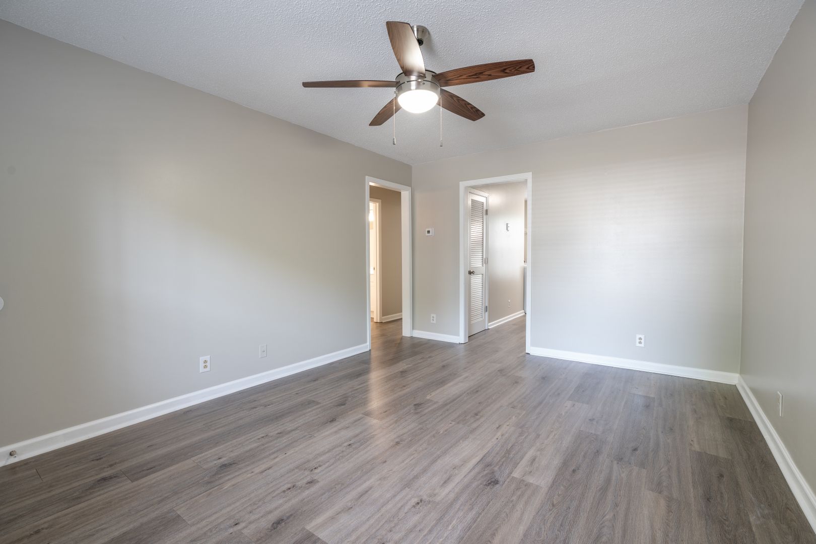 139 Darlene Drive, Unit A, Clarksville, TN 37042 2 of 12