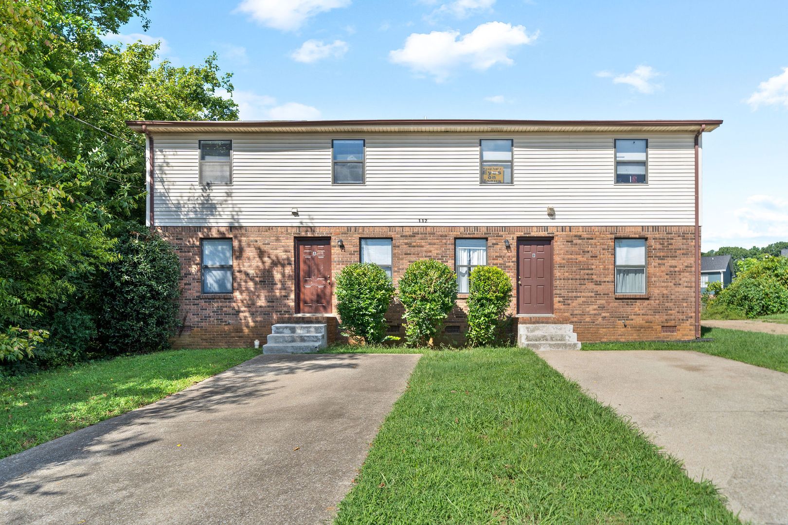 Clarksville Apartment: 112 Stephanie Drive