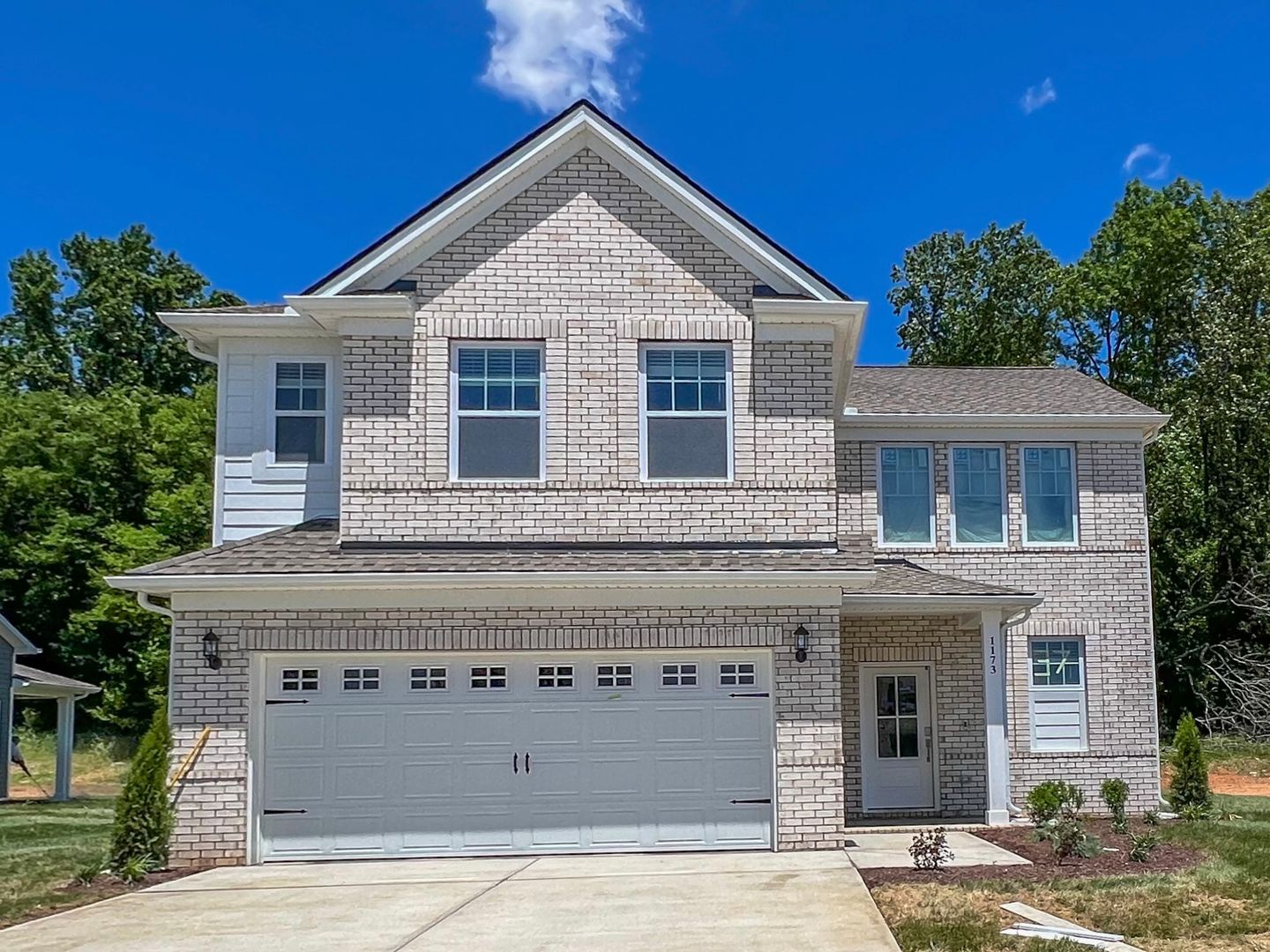 Clarksville House: 1173 Ross Farms Blvd.