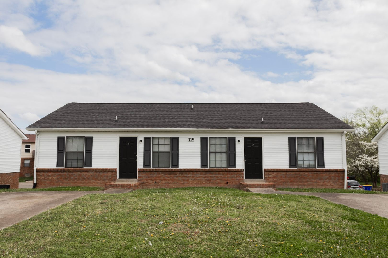 Clarksville Apartment: 119 Bennett Drive