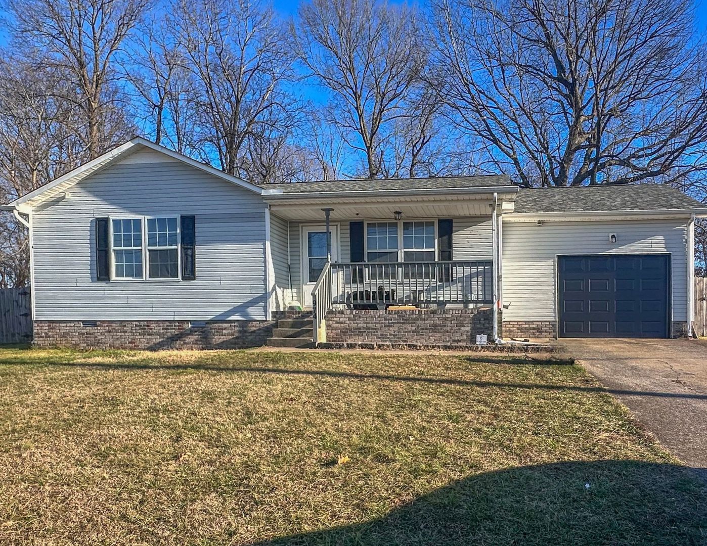 Oak Grove House: 974 Van Buren Avenue