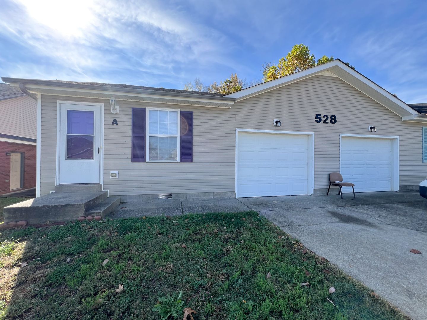 Clarksville Apartment: 528 Luxury Drive