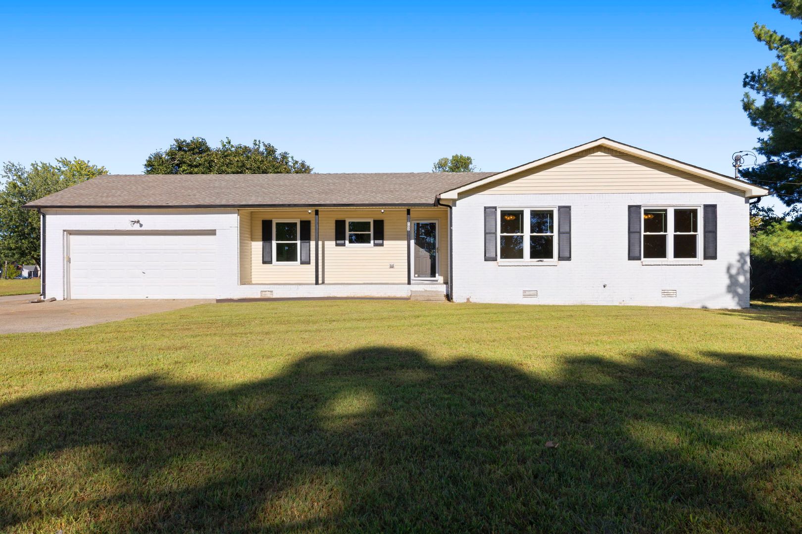 Oak Grove House: 702 Hugh Hunter Road