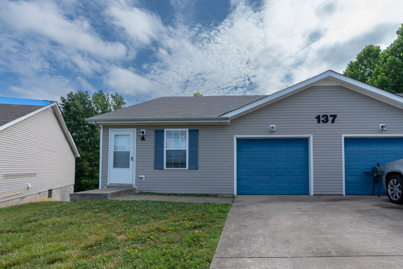 Clarksville Apartment: 137 Maureen Drive