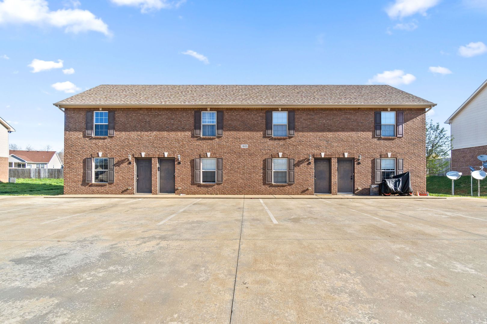 Clarksville Apartment: 1805 Beckett Drive