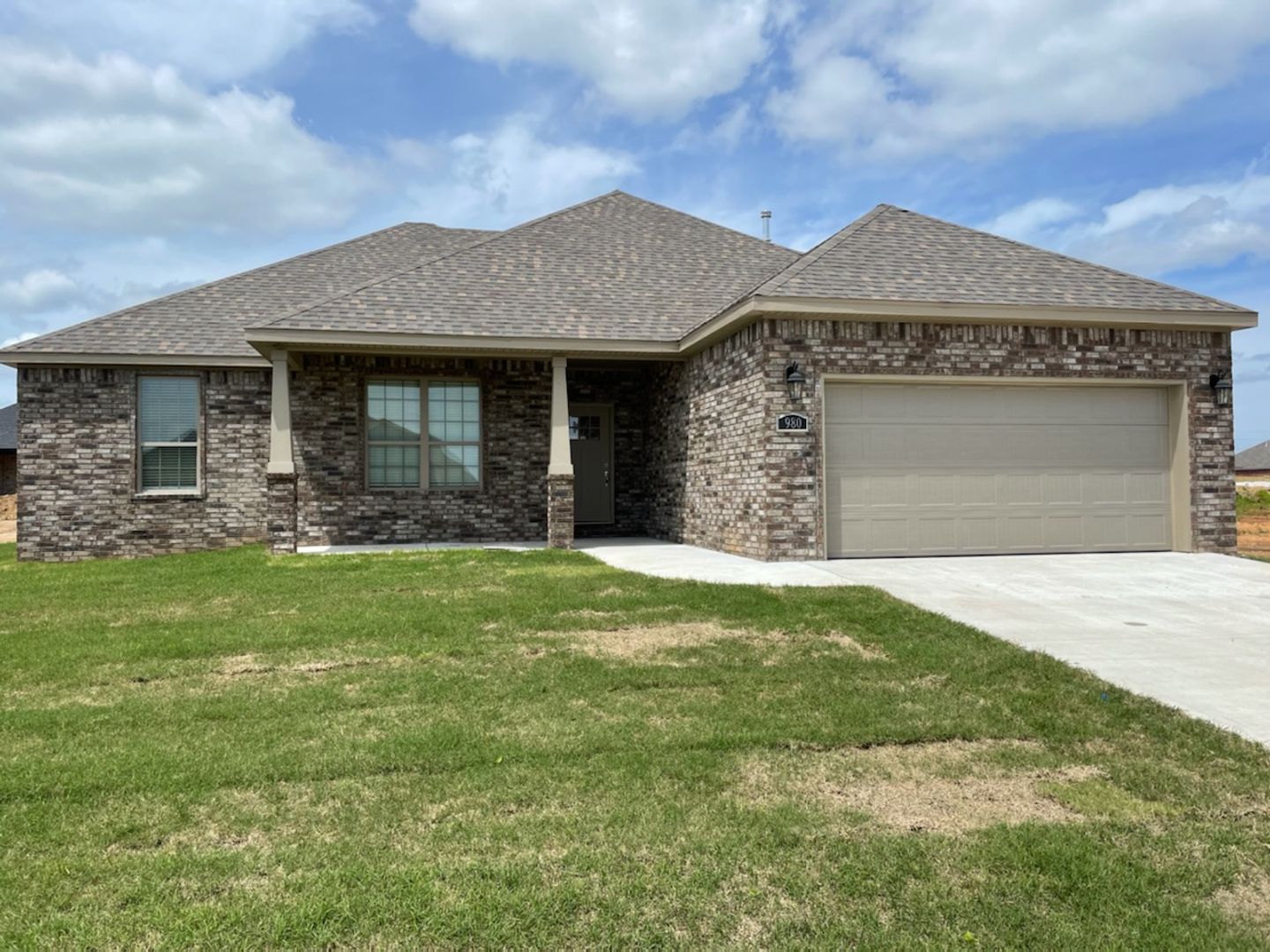 Centerton House: 980 Ashmore Landing Loop