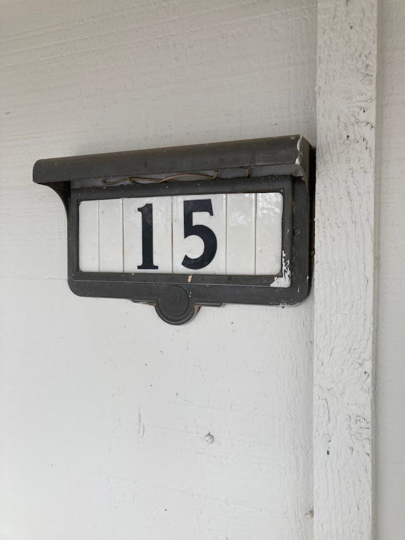 Springdale Apartment: 2100 Carlton Street