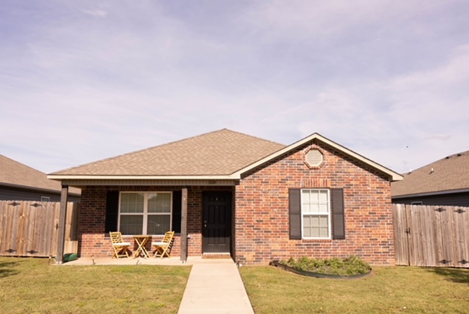 Fayetteville House: 1324 S Morningside Drive