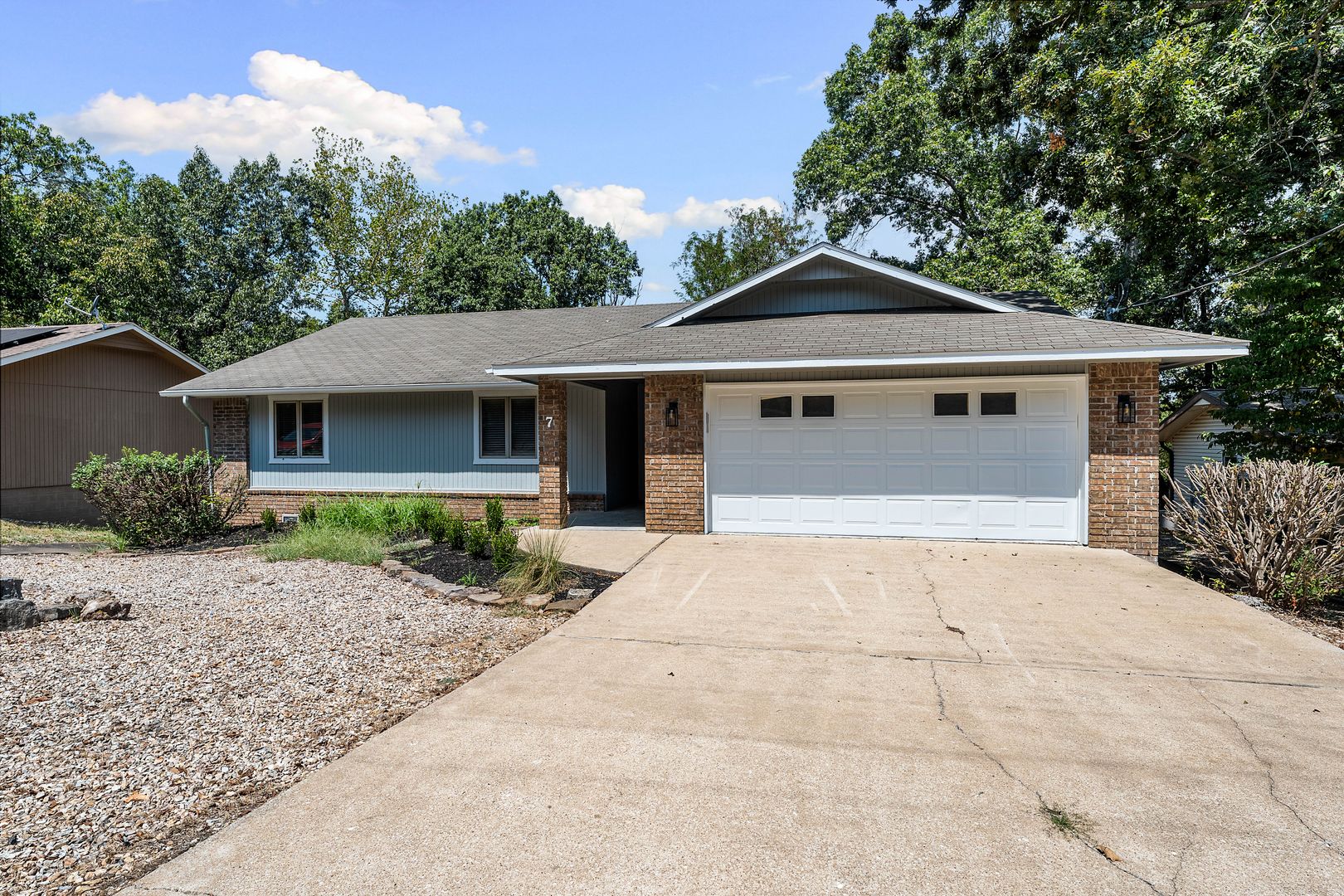 Bella VIsta House: 7 Whitwick Lane