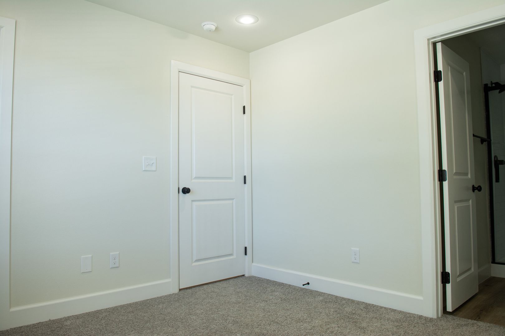 West Fork House: 154  N Centennial Ave
