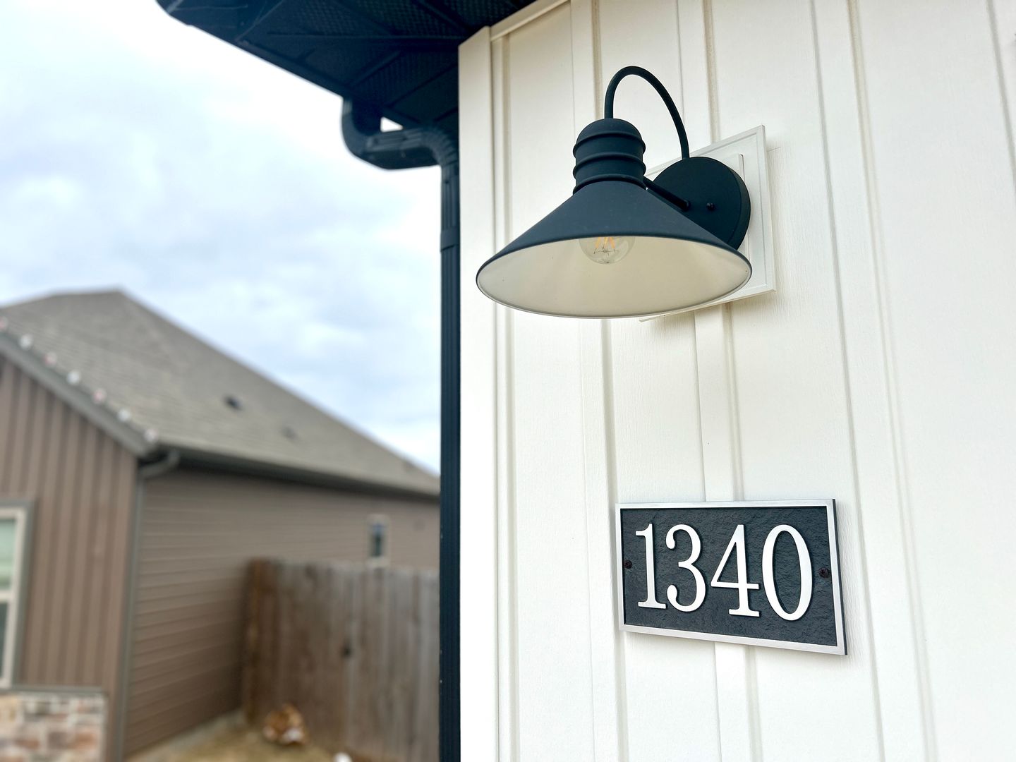 Centerton House: 1340 Mt Hood Drive