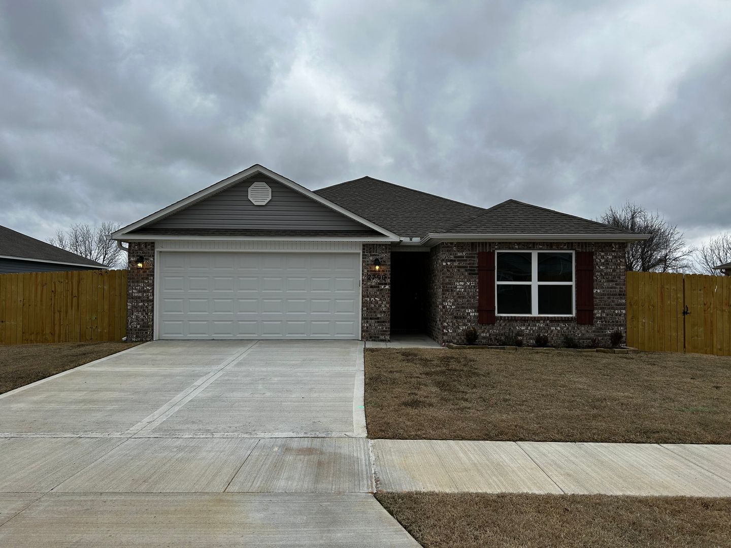 Fayetteville House: 2790 W Azurite Street