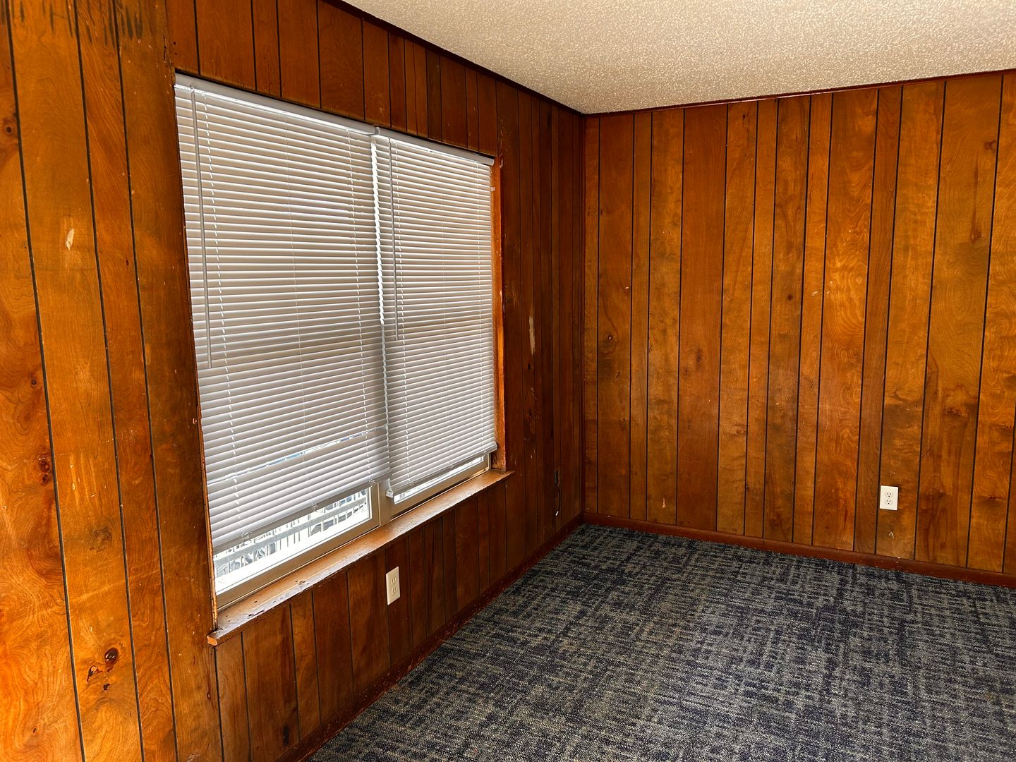 Springdale Apartment: 2100 Carlton Street