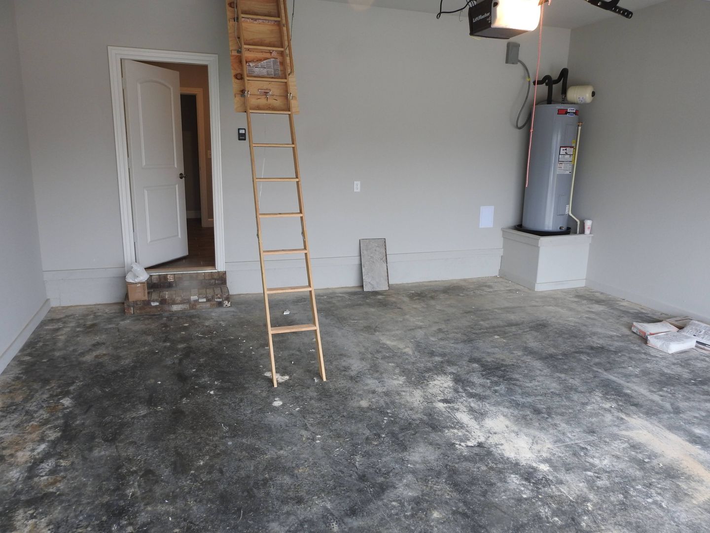 Centerton House: 980 Ashmore Landing Loop
