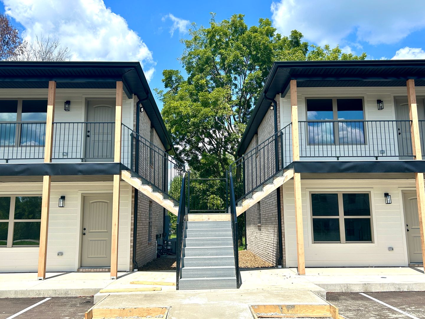 Fayetteville Apartment: 2604 N Center Street