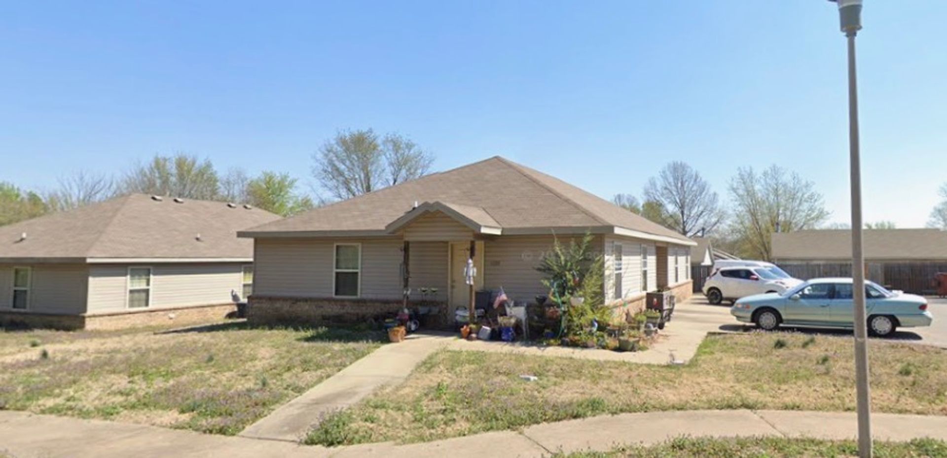 Fayetteville Apartment: Trinity Drive