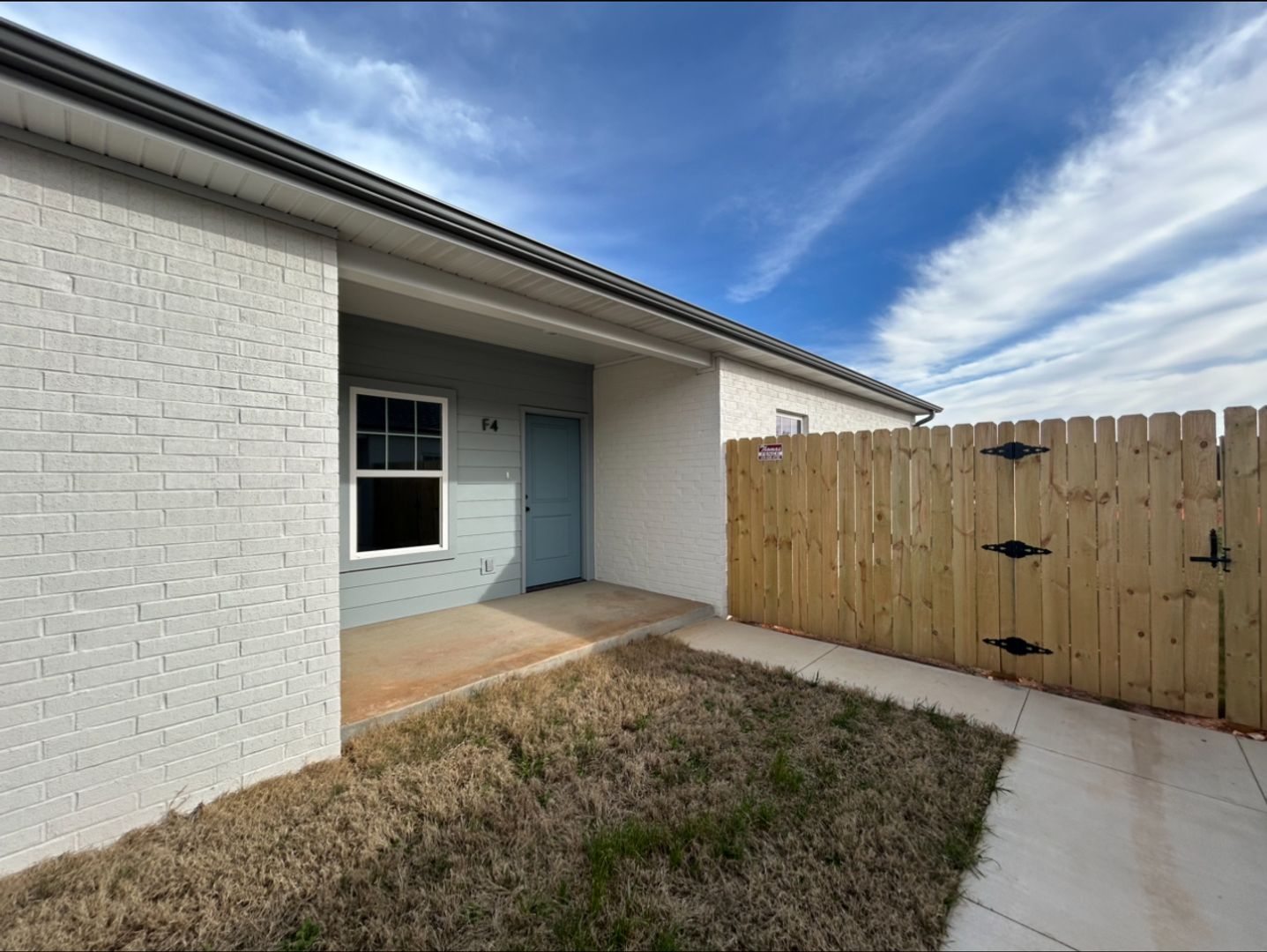 Elkins Apartment: 1800 Riverview Drive