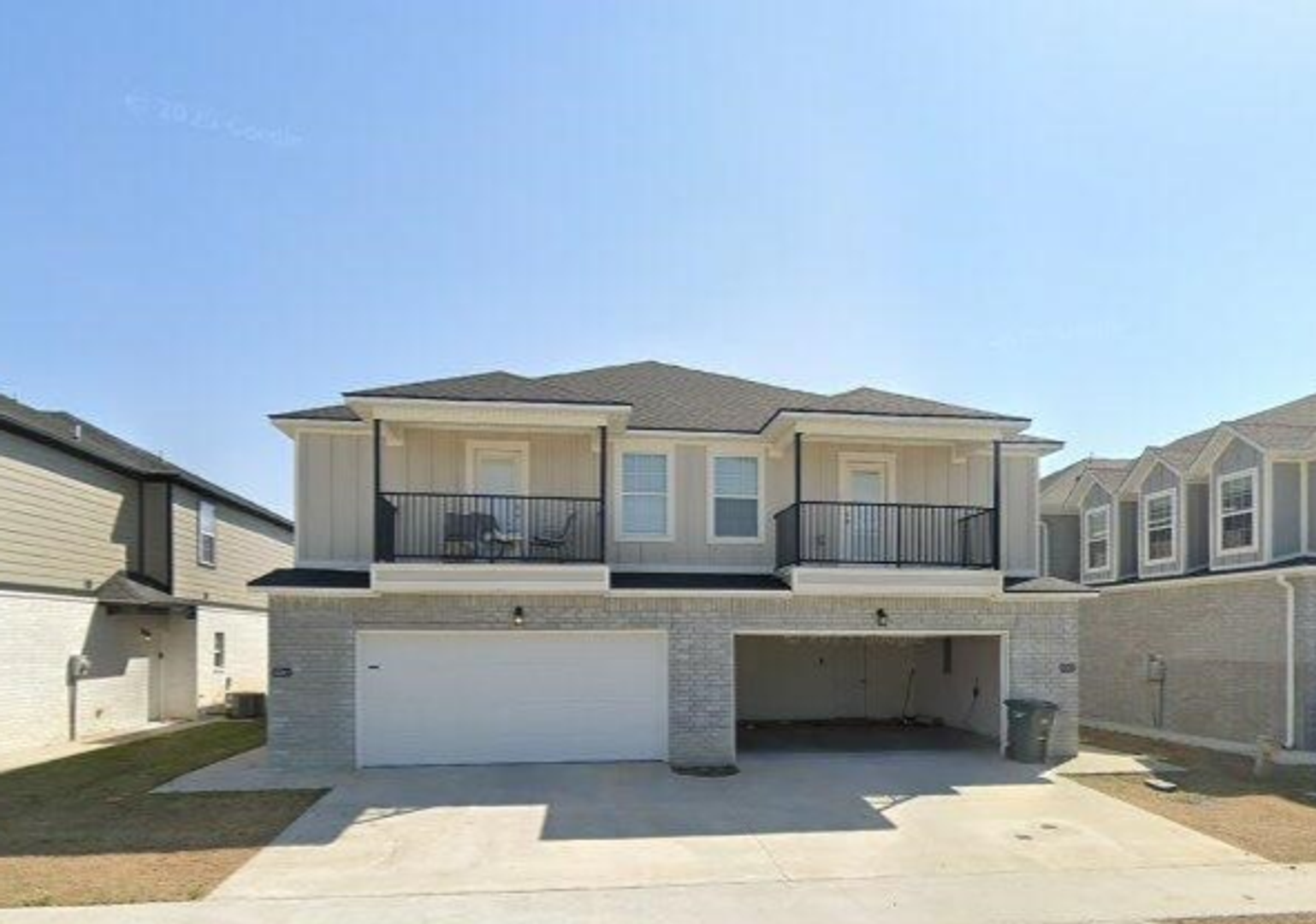 Fayetteville Apartment: 4235 W Santa Fe Street