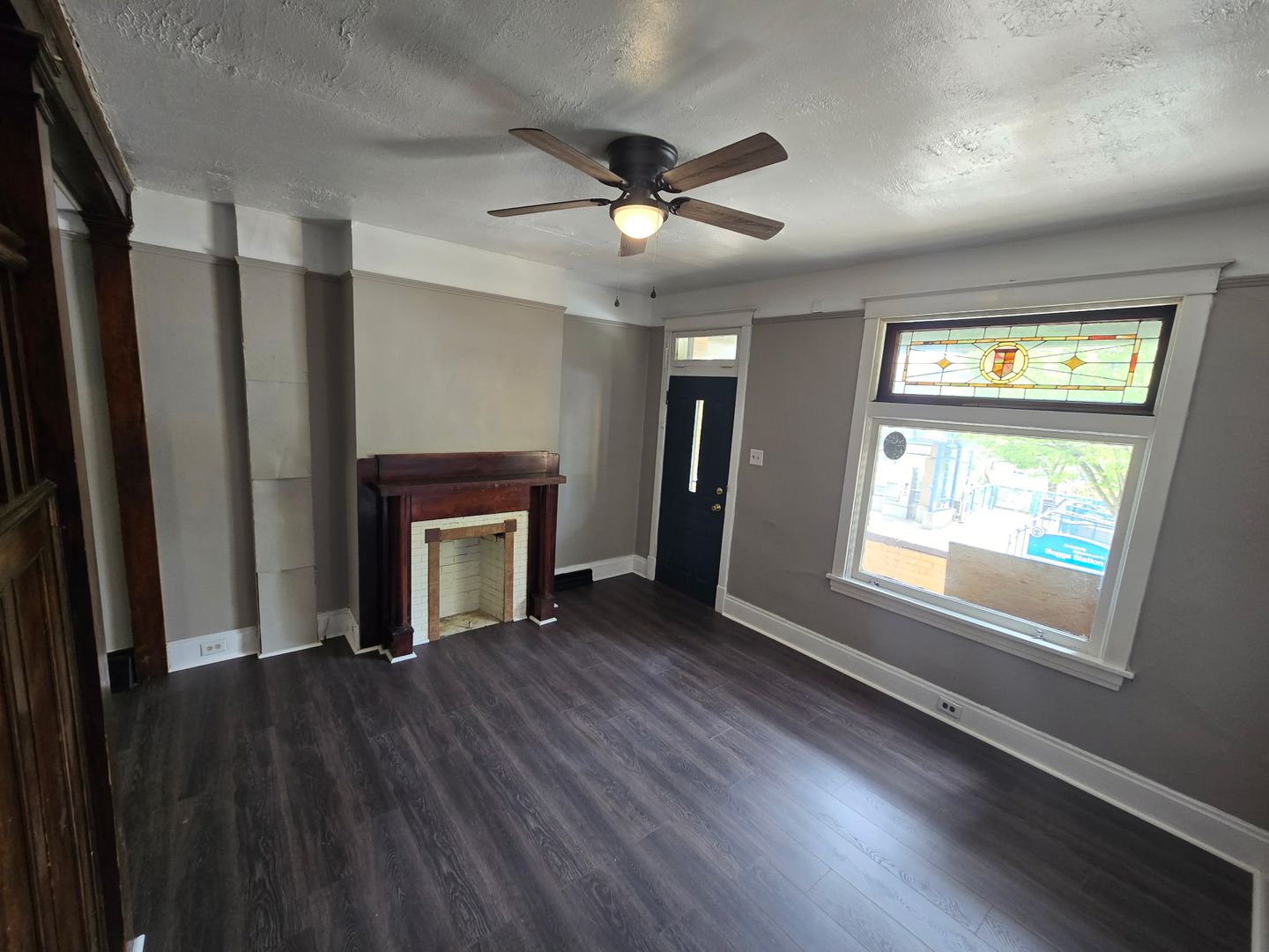 Pittsburgh Apartment: 515 Boggston Ave