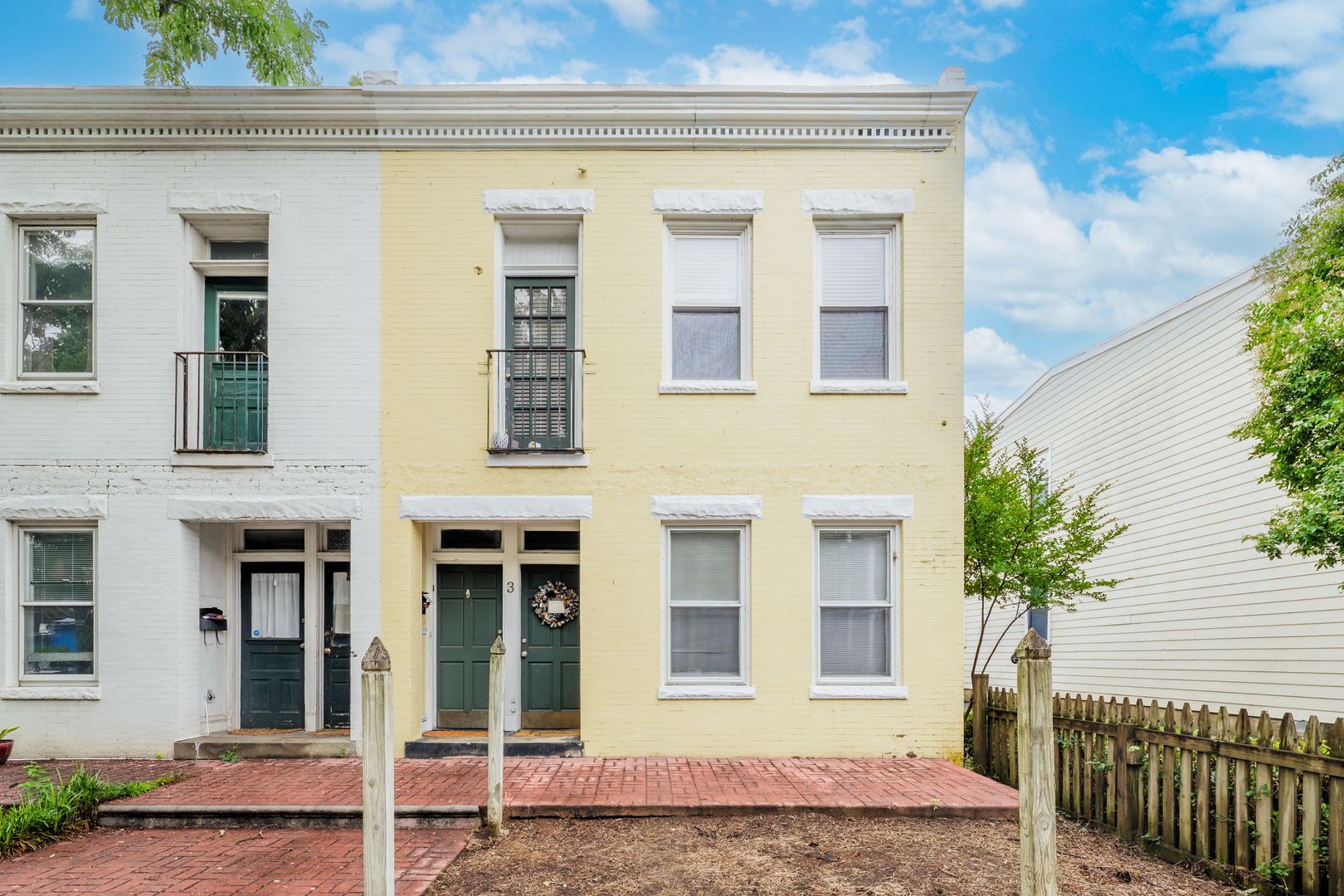 Richmond Apartment: 3 S Rowland St
