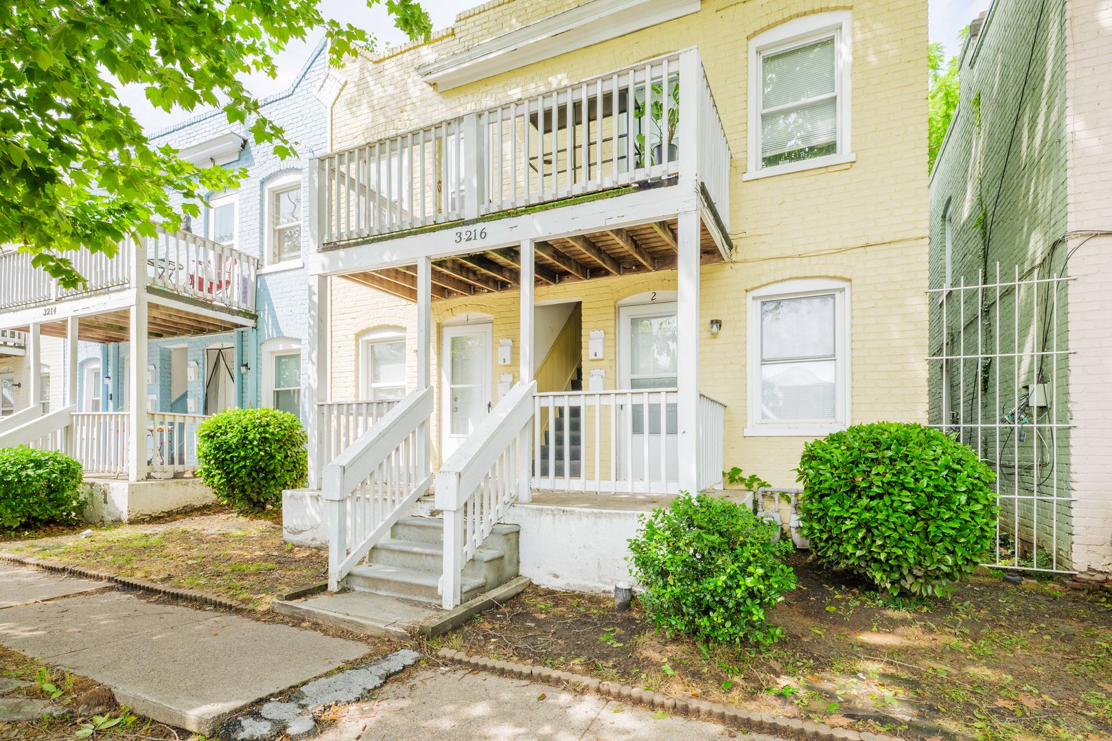 Richmond Apartment: 3216 O Street
