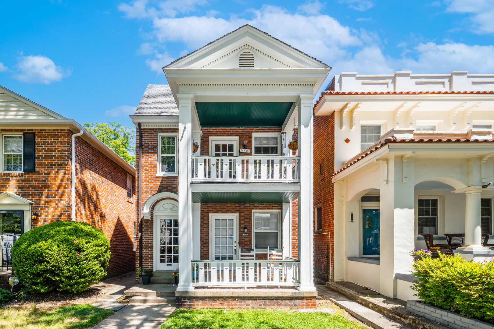 Richmond Apartment: 3322 Stuart Avenue