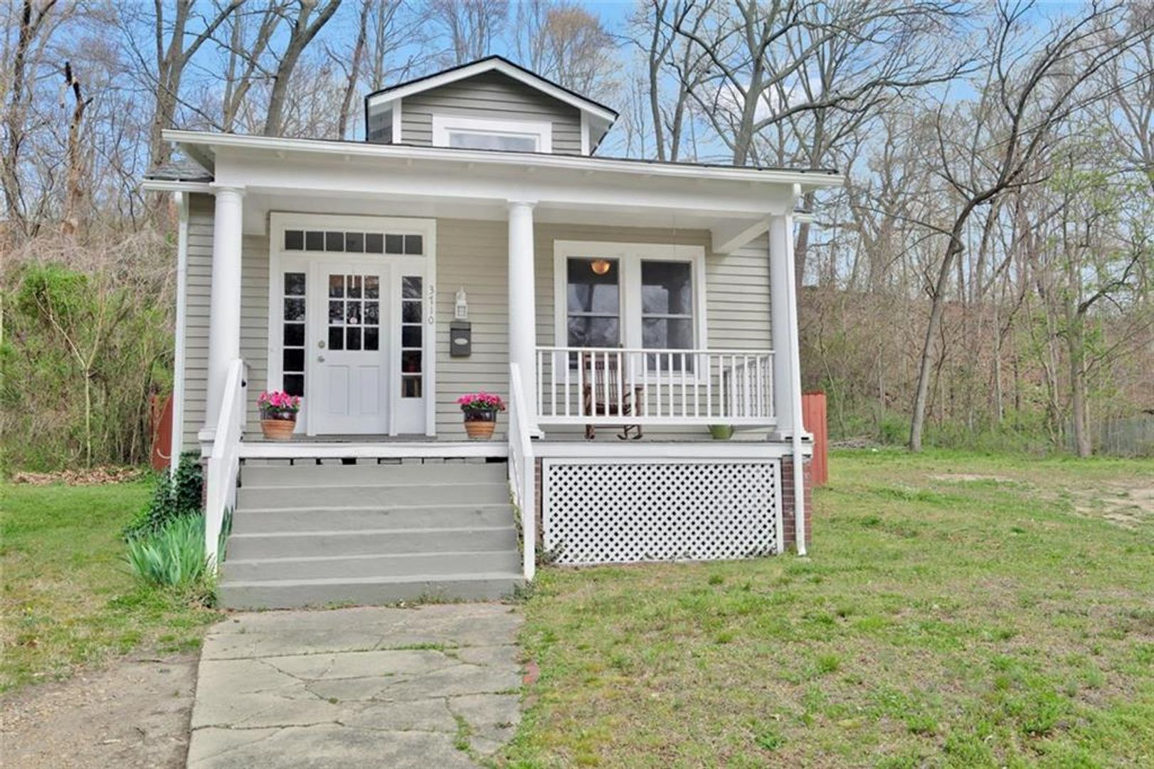 Richmond House: 3710 Glenwood Ave