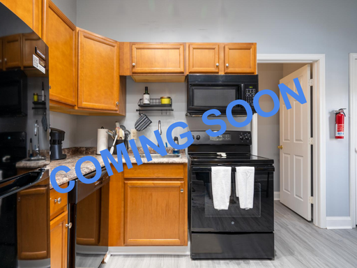 COMING SOON! Downtown One Bedroom Apartment! - 18-3 Brook St. Manchester, NH 03104 – photo 1