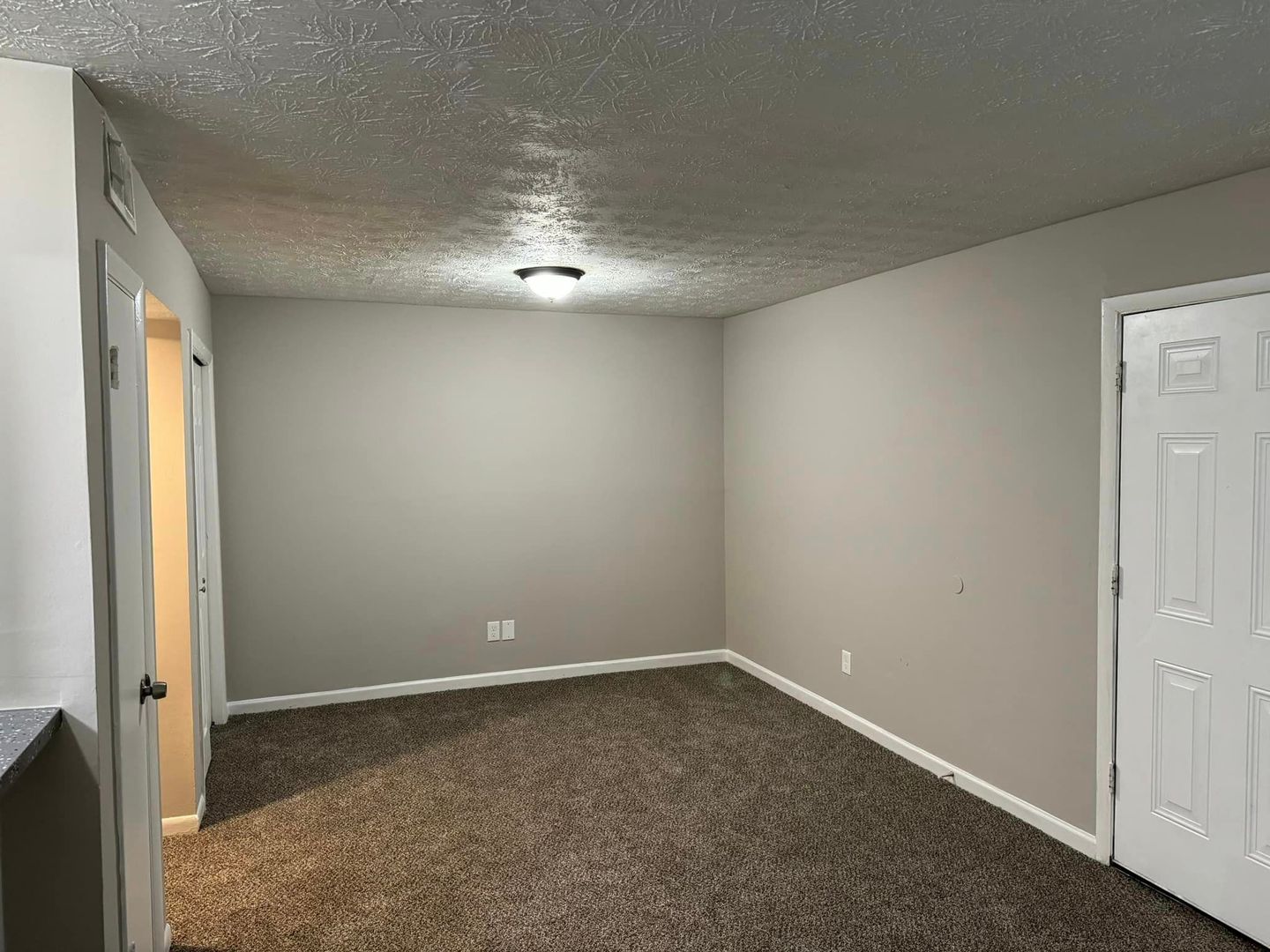 Decatur Apartment: 2929 Panthersville Road