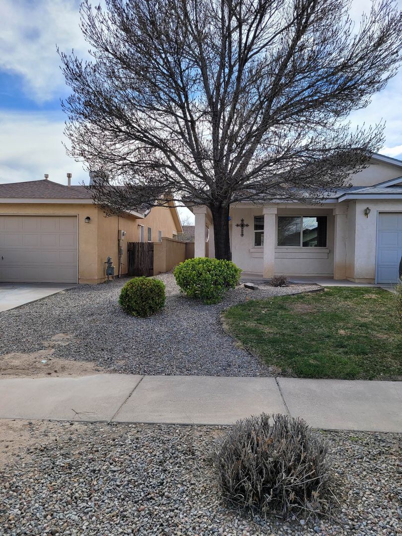 Rio Rancho House: 3441 Martin Meadows Dr NE