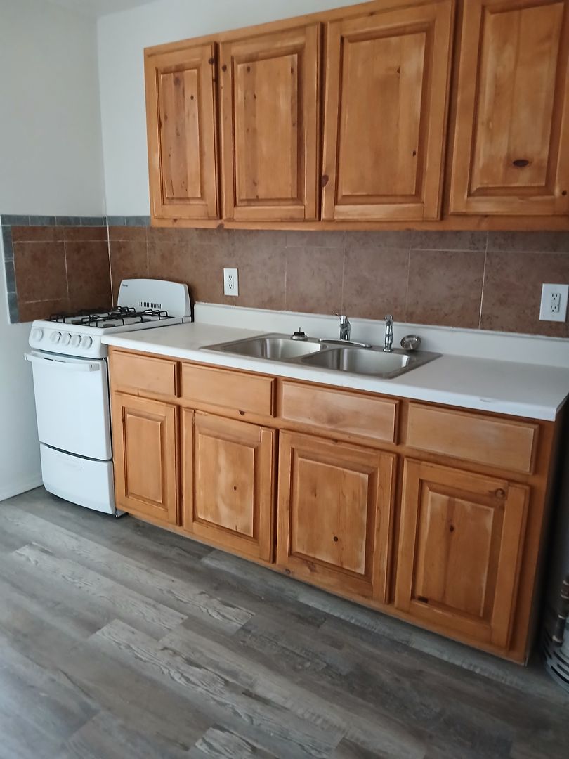 Albuquerque Apartment: 1218 Vito Romero Rd SW