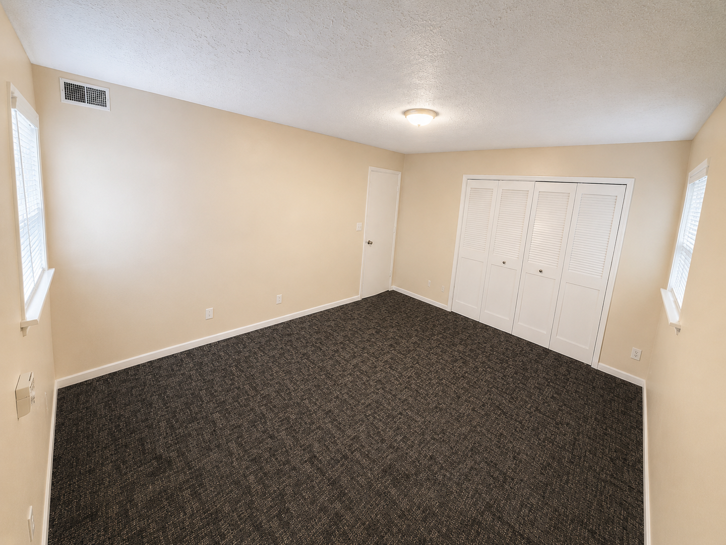 Belknap Apartments 7 of 12