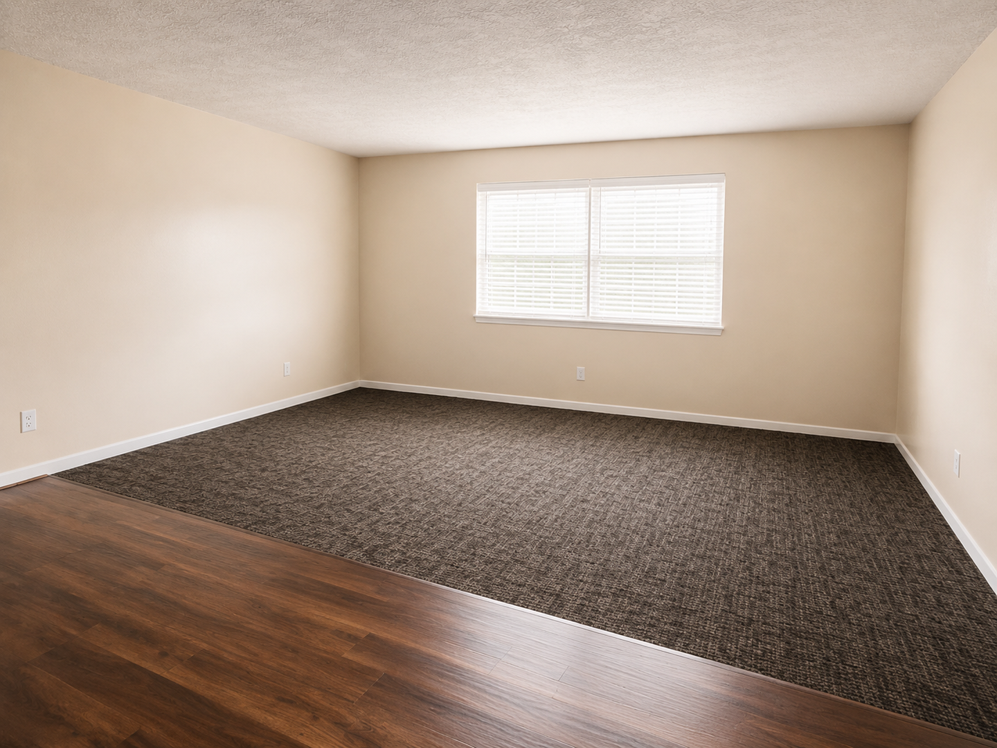 Belknap Apartments 10 of 12