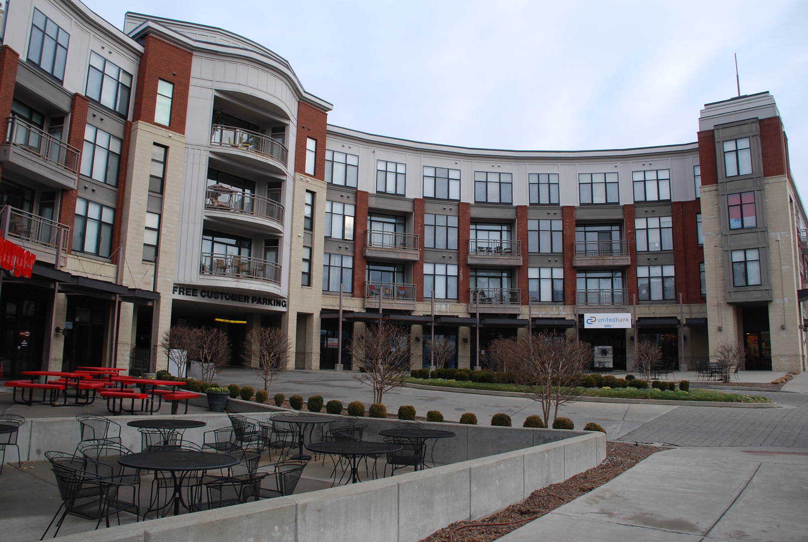 Lexington House: 535 South Upper Street