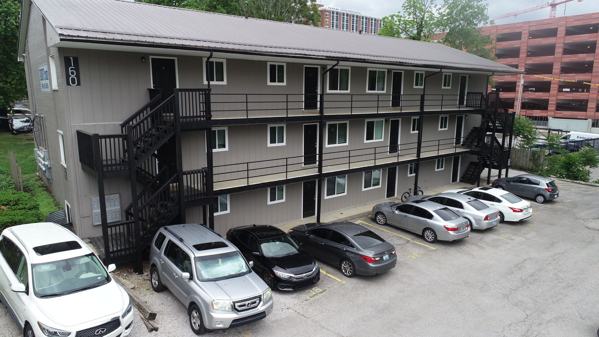Lexington Apartment: 160 Gazette Avenue