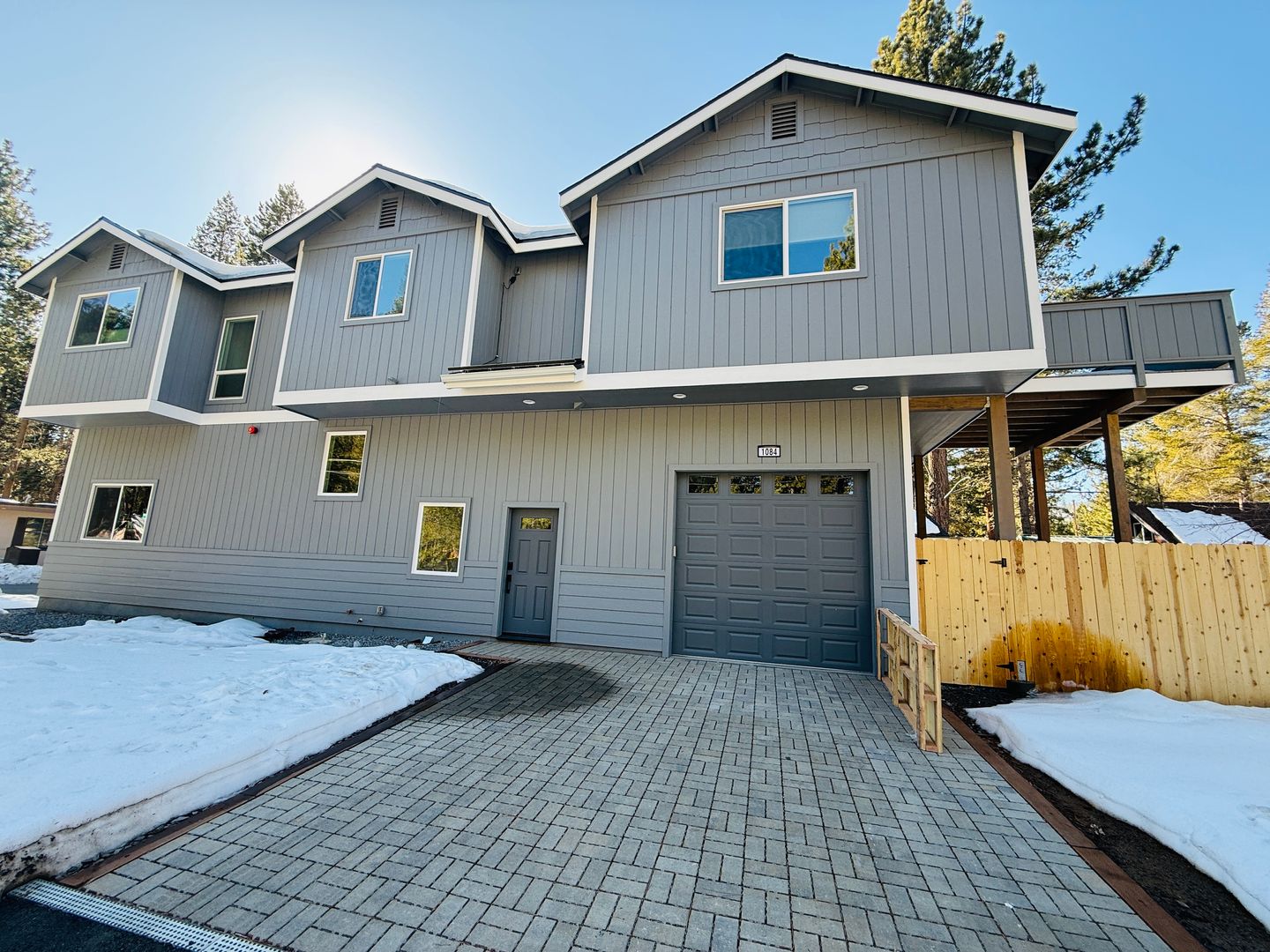 South Lake Tahoe Apartment: 1084 Dedi