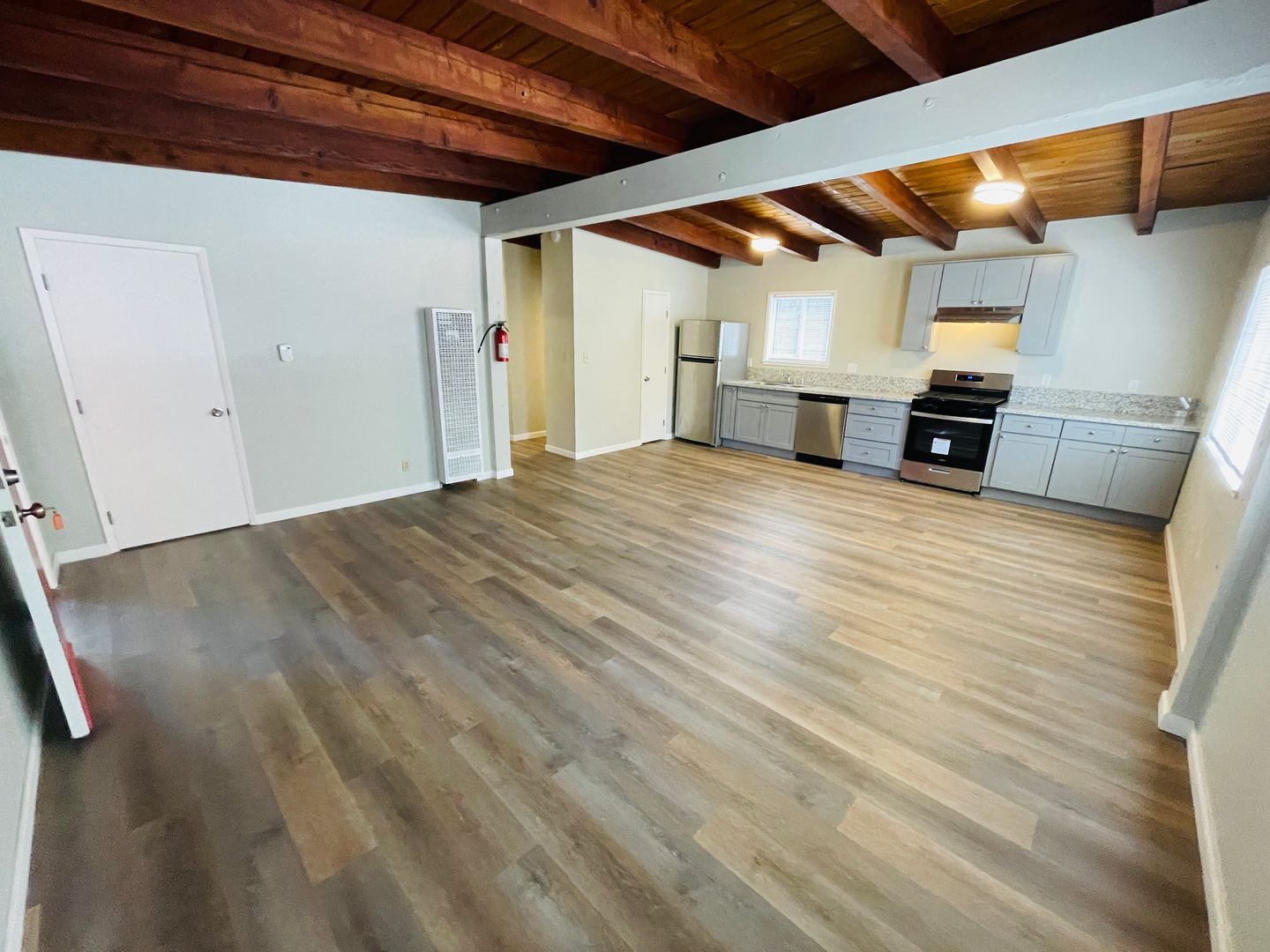 South Lake Tahoe Apartment: 3716 Pioneer Trail  - 4
